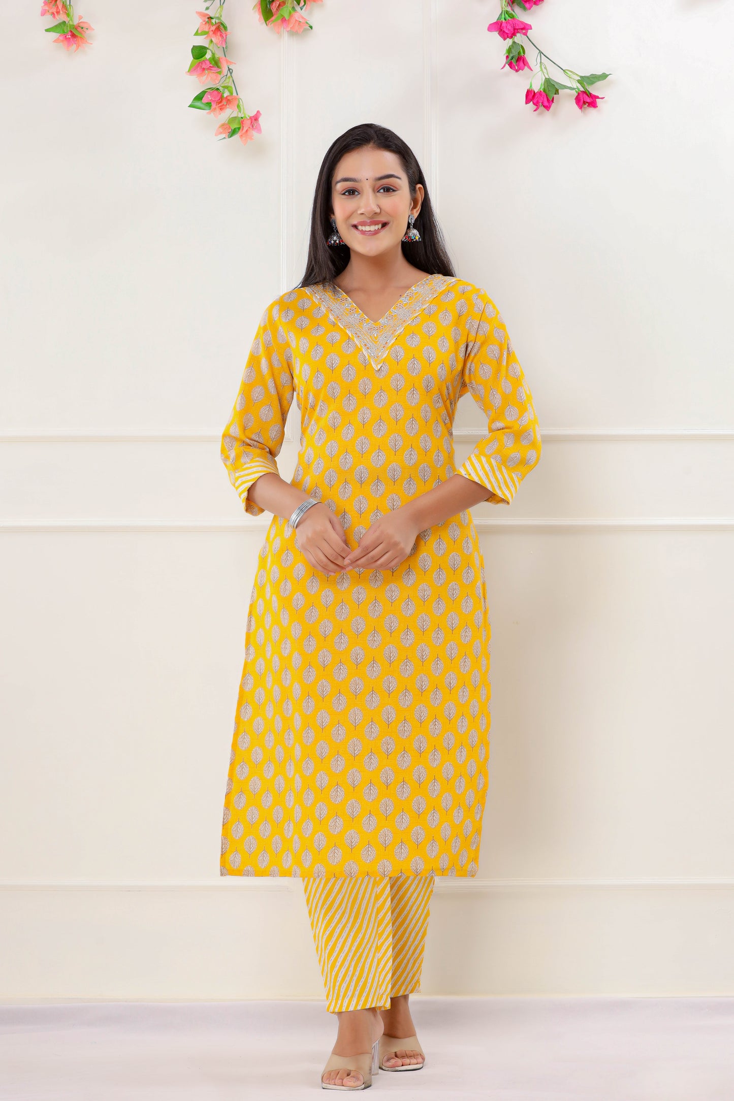 PUKHYA YELLOW PRINTED EMBROIDERED STRAIGHT FIT KURTA WITH PANT AND VOILE PRINTED DUPATTA