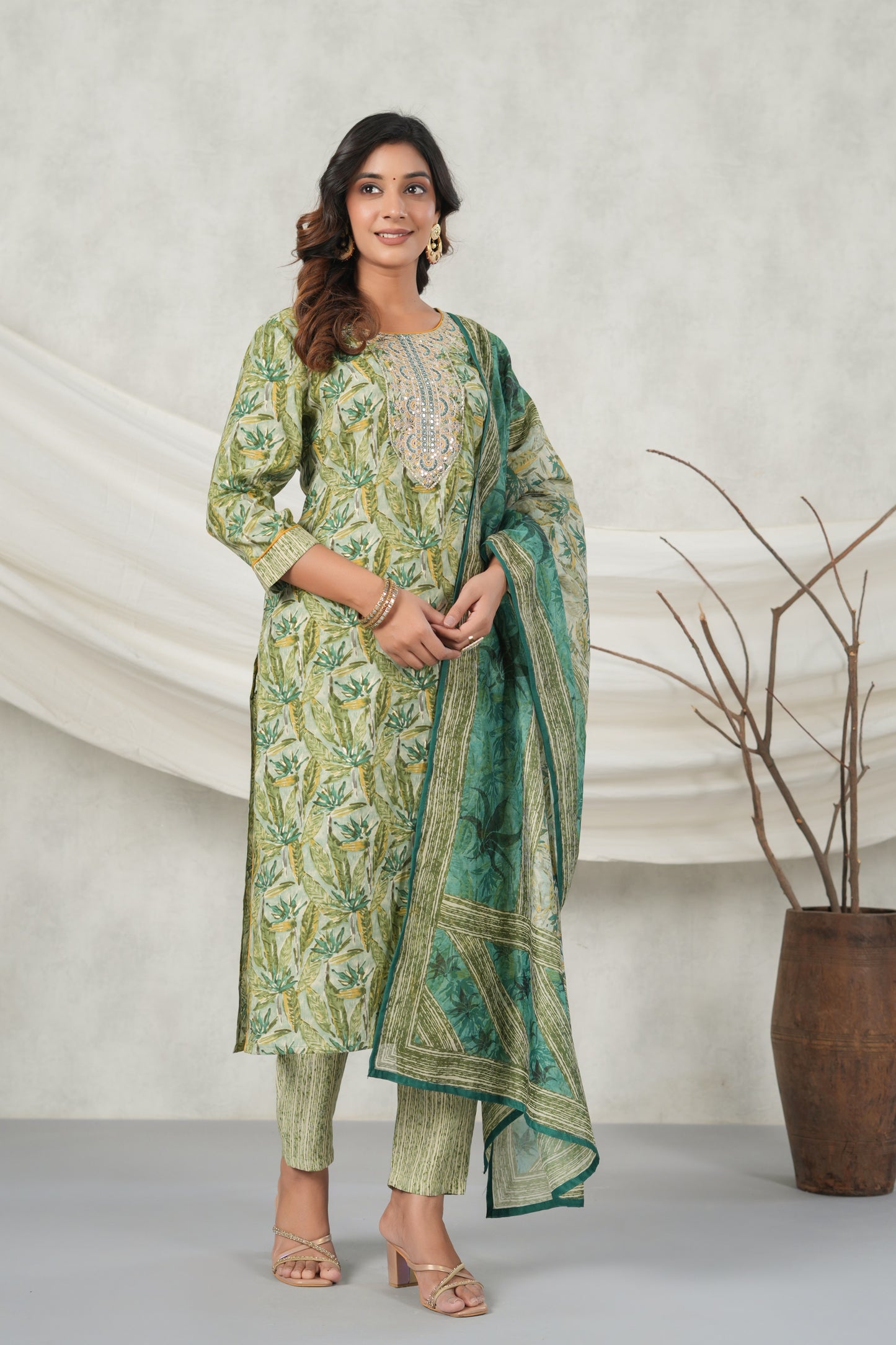 PUKHYA GREEN PRINTED EMBROIDERED STRAIGHT FIT KURTA WITH PANT AND CHANDERI PRINTED DUPATTA