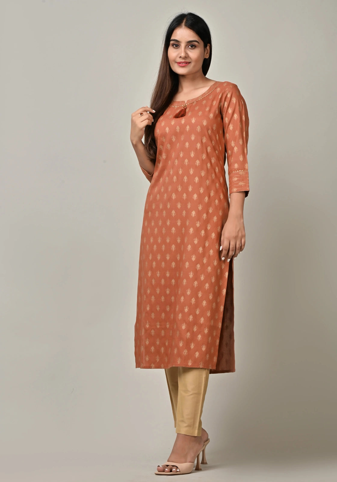 PUKHYA RAYON WOMEN'S GOLD PRINTED STRAIGHT KURTA