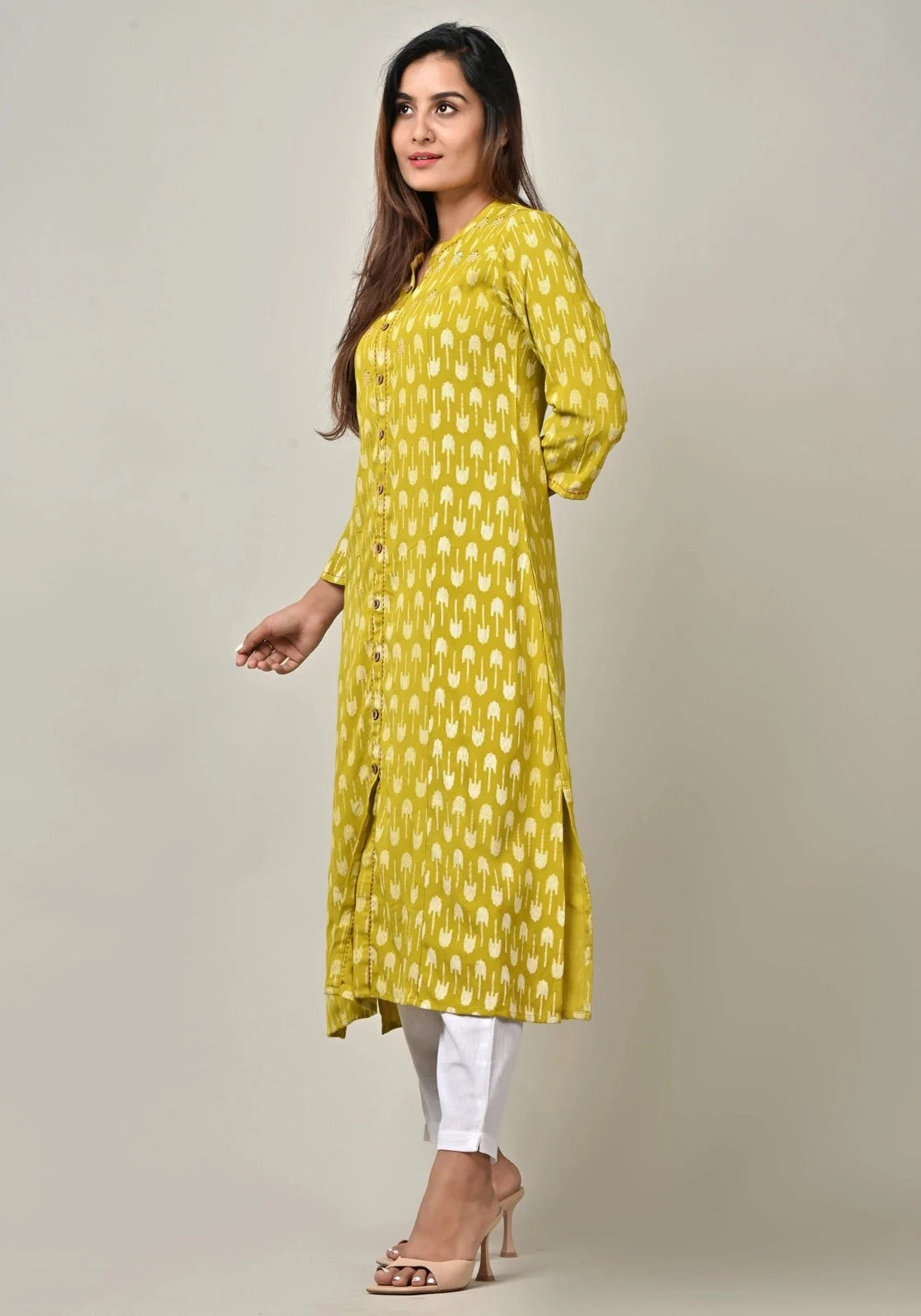 PUKHYA WOMEN'S GREEN PRINTED A-LINE KURTA RAYON