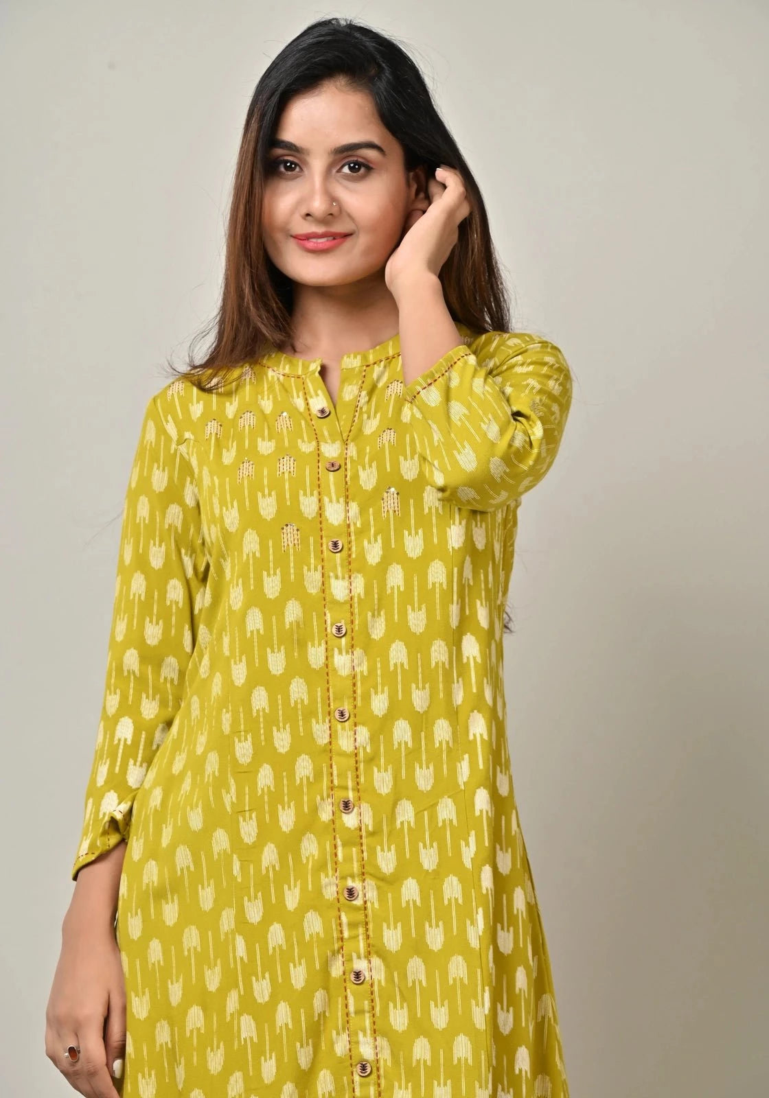 PUKHYA WOMEN'S GREEN PRINTED A-LINE KURTA RAYON