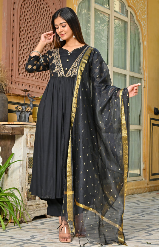 PUKHYA RAYON BLACK FOIL PRINTED EMBRIODERED DRESS WITH DUPATTA