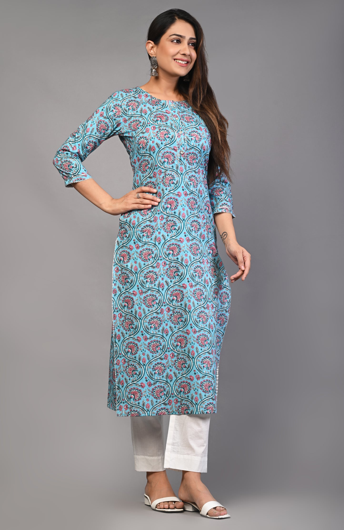 PUKHYA WOMEN'S FLORAL PRINTED STRAIGHT KURTA COTTON