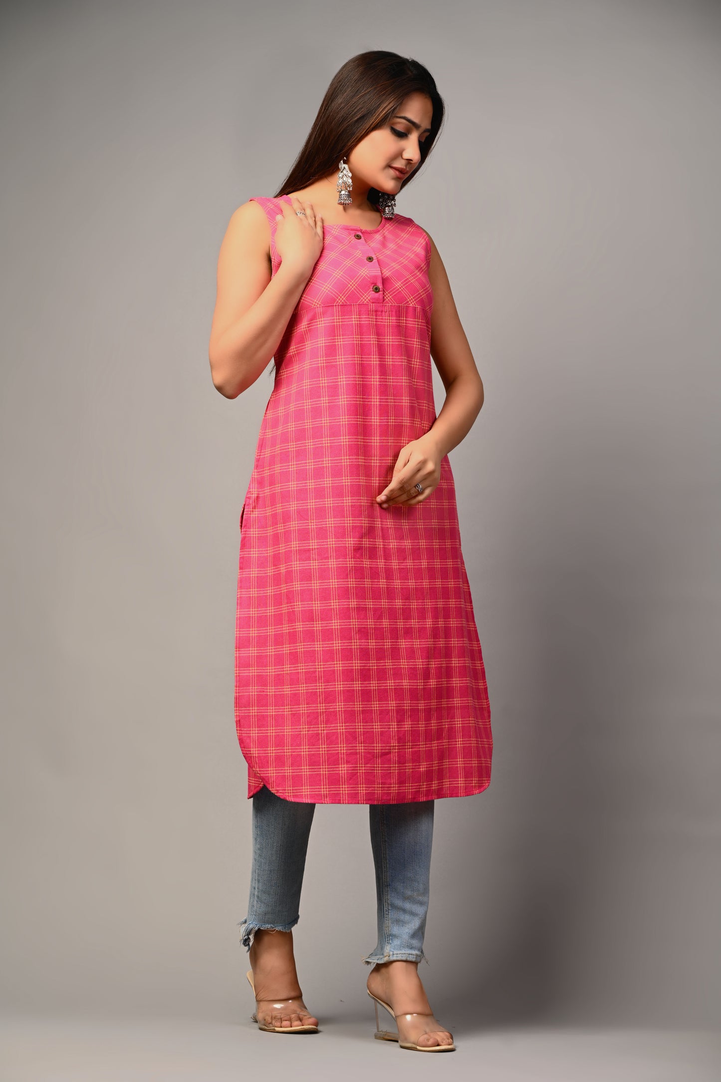 PUKHYA WOMEN'S PINK YARN DYED STRAIGHT KURTA COTTON