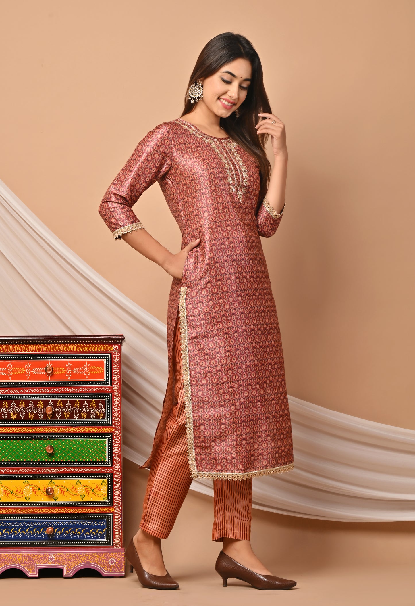 PUKHYA ORANGE PRINTED CHANDERI KURTA WITH PANTS